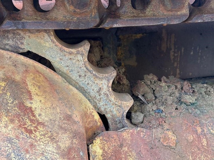 caterpillar-d4d-image-6