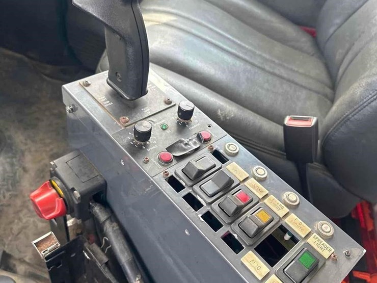 2008-gmc-topkick-c7500-image-54