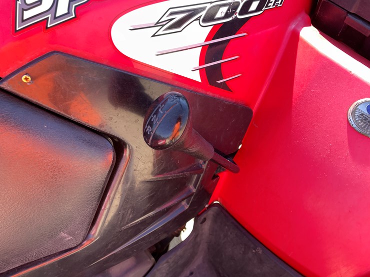 polaris-sportsman-700-image-56