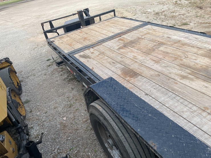 #8618-•-2021-pj-20'-tilt-deck-equipment-trailer-(has-wi-title)-(aps)-image-11