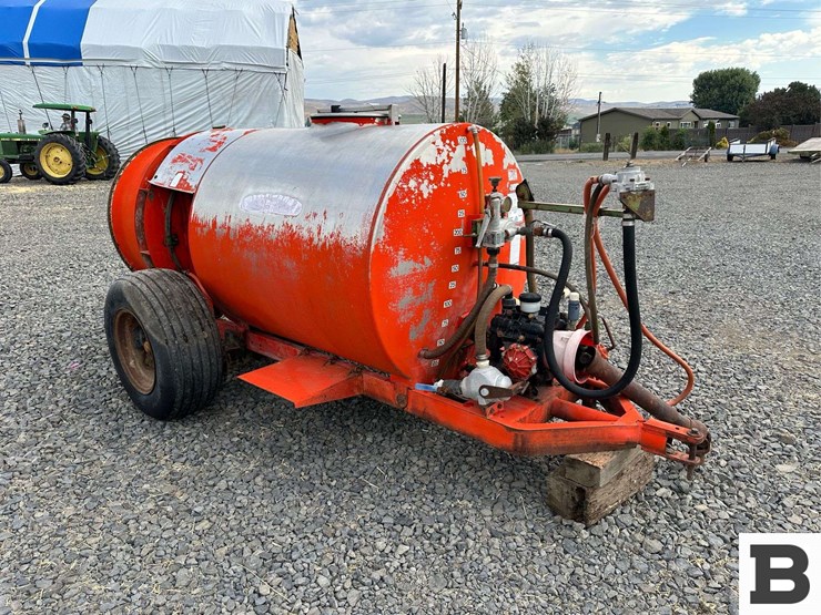 rears-300-gallon-orchard-sprayer-image-7