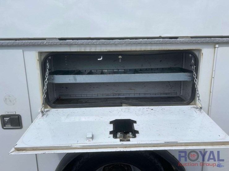 2019-ford-f550-image-22