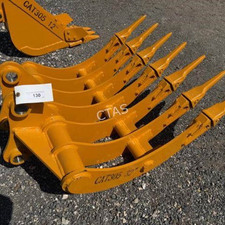 #130 • 32" CAT305 Rake For Excavator