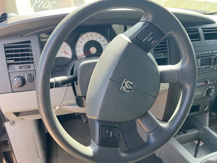 2007-dodge-durango-image-25