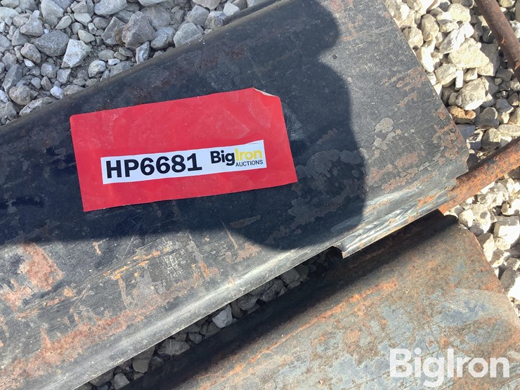 84"-pallet-fork-extenders-image-13