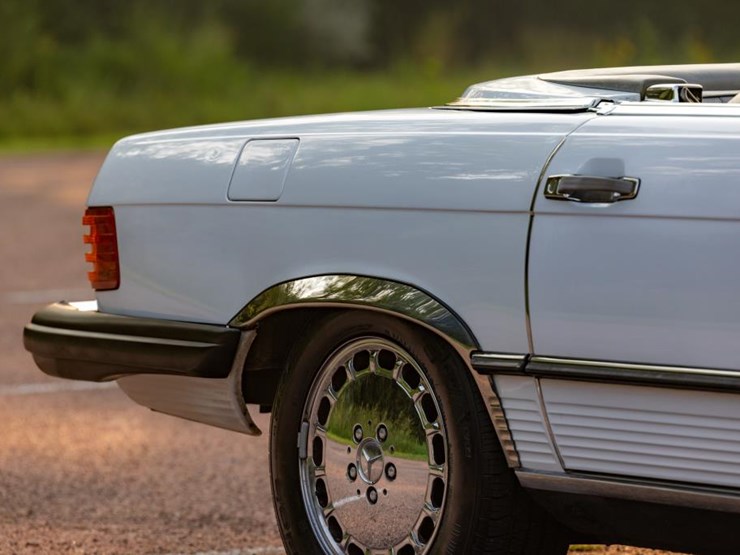 #2279-•-1988-mercedes-benz-500-class-560-sl-roadster-image-52