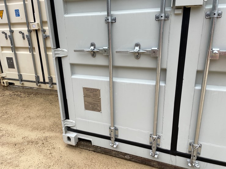#301-•-40'-high-cube-multi-door-shipping-container-image-9