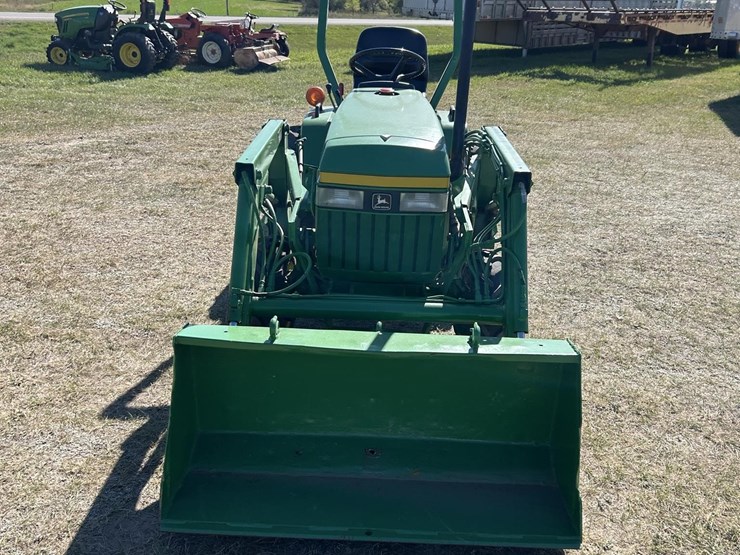1992-john-deere-670-image-2