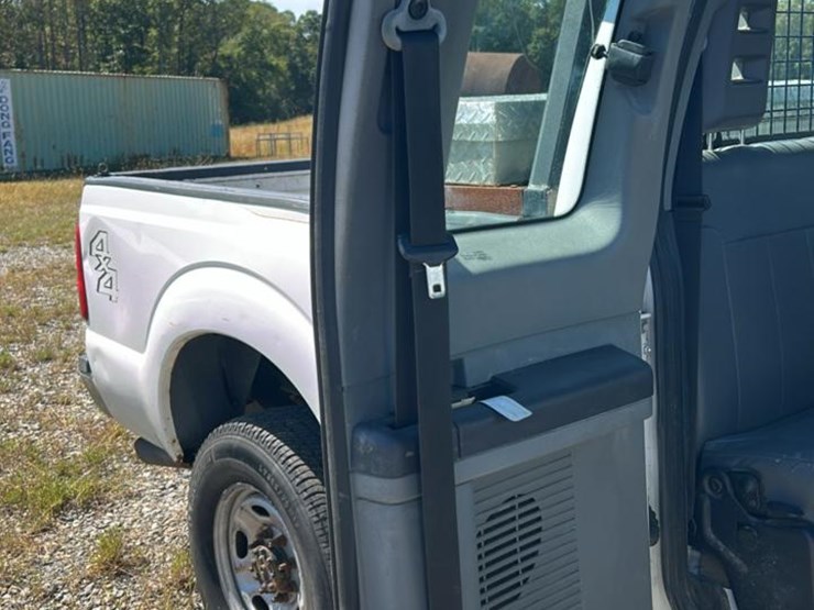 2014-ford-f250-image-31