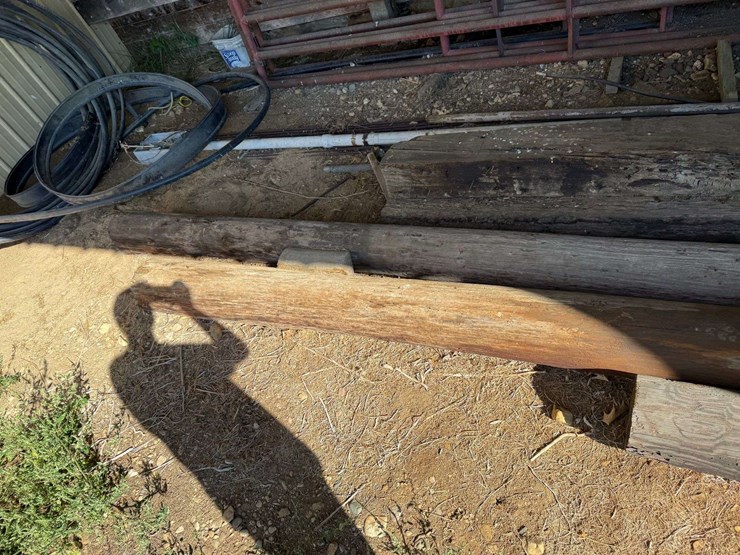 large-assortment-of-wood-fence-posts,-railroad-ties,-rebar,-wire-image-6