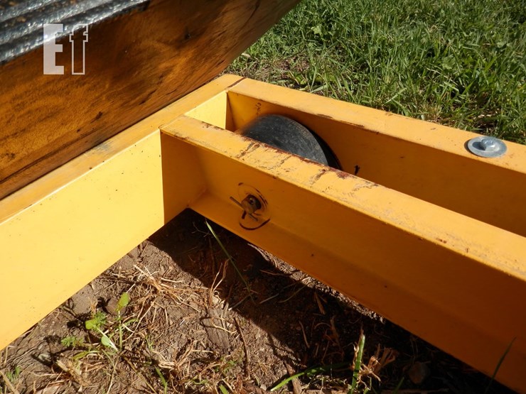 vestil-deck-dolly-image-4