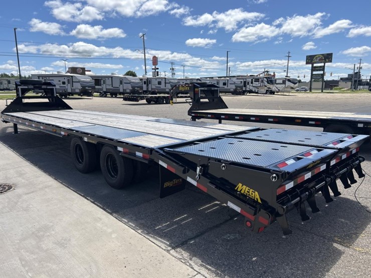 #1796-•-unused-2024-big-tex-22gn-gooseneck-trailer-image-3