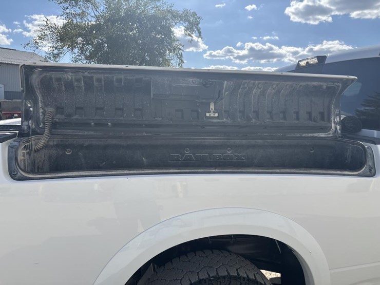 2018-dodge-ram-2500-image-13
