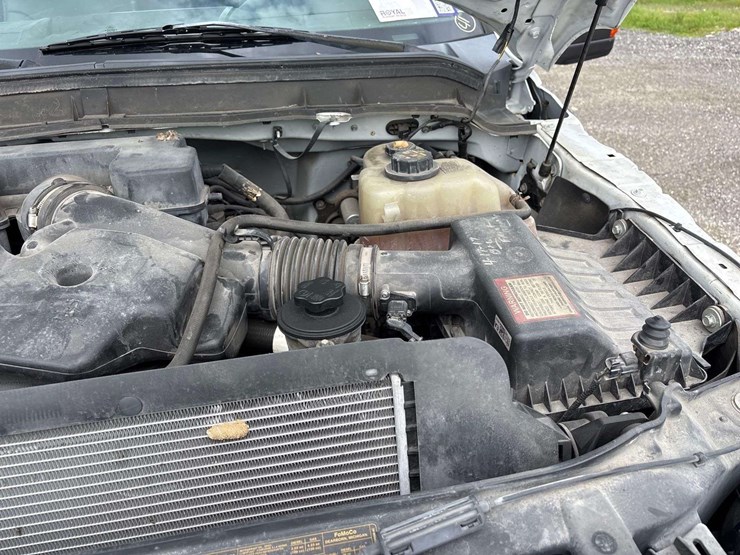 2014-ford-f350-image-16