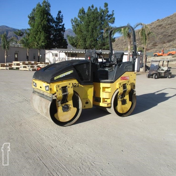 2013 BOMAG BW138AD-5