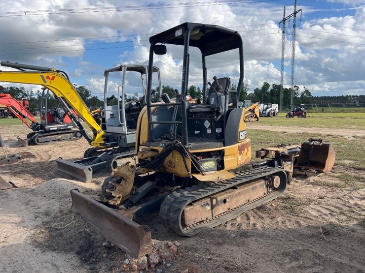 caterpillar-304e-cr-image-1