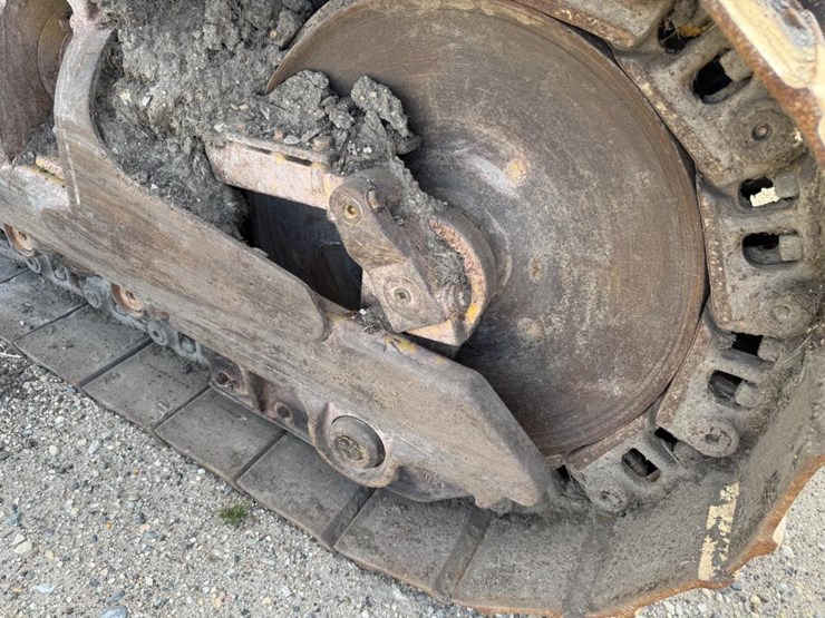 caterpillar-953-image-29