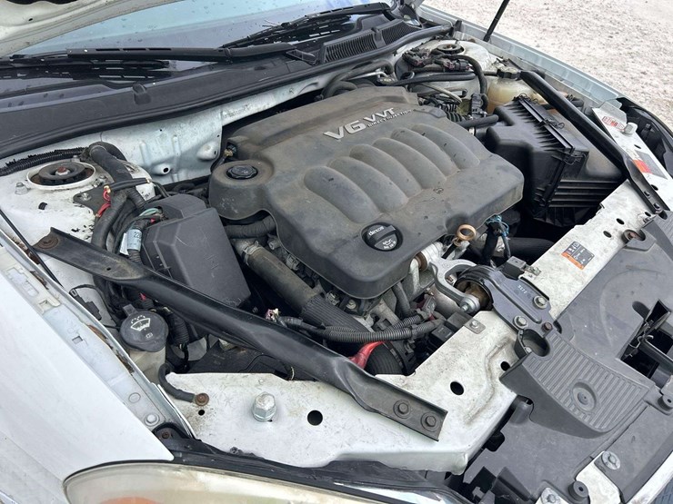2012-chevrolet-impala-sedan-image-9