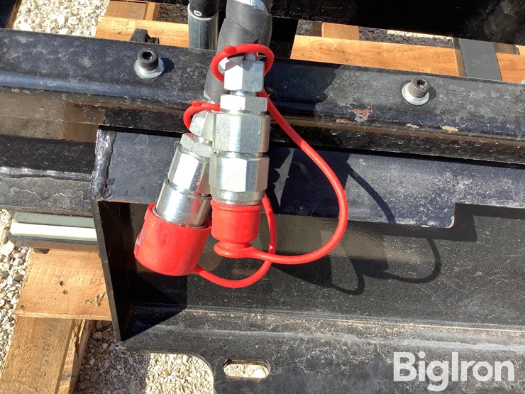 2025-giyi-cyhc-mini-skid-steer-hyd-side-shift-fork-image-10