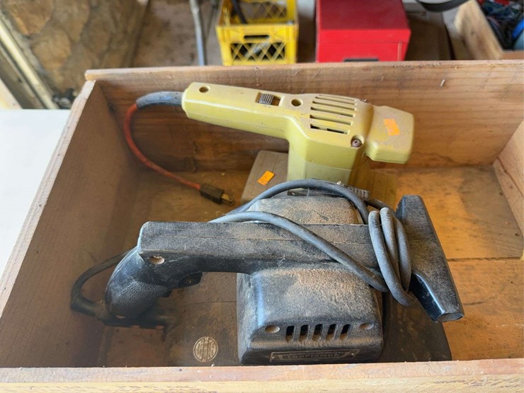 corded-tools---grinder,- belt-sander,-circular-saw,-clippers-image-5