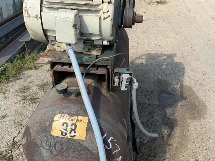 #157a-•-ingersol-rand-air-compressor-image-11