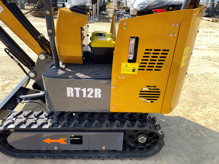 #209-•-new-rt12r-mini-excavator-image-13
