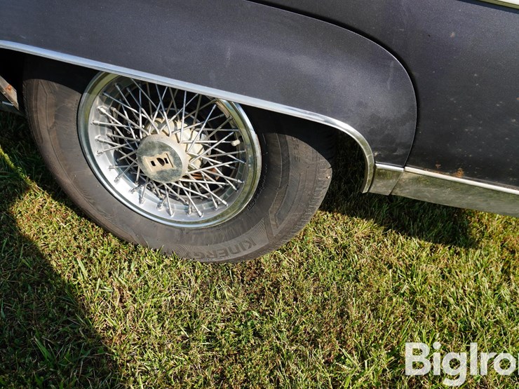 1982-oldsmobile-ninety-eight-4-door-sedan-image-20