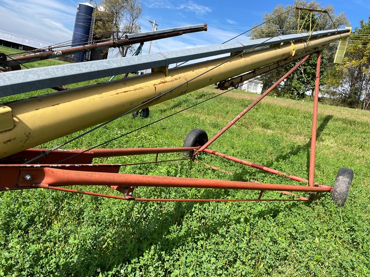 #4476-•-westfield-80-51-auger-elevator-image-19