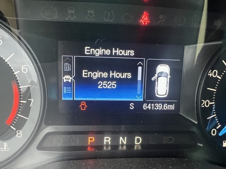 2017-ford-explorer-image-26