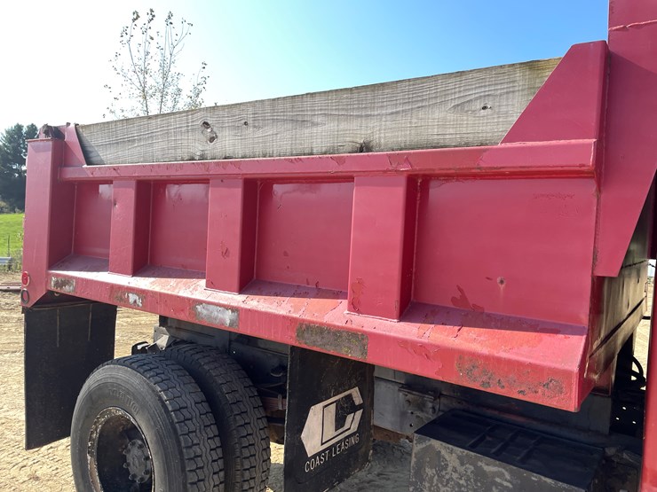 ford-f800-image-23