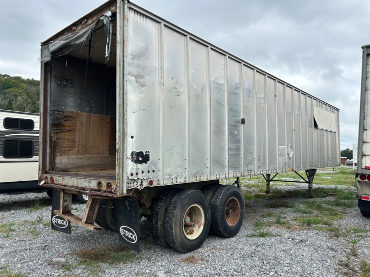 strick-trailer-image-4