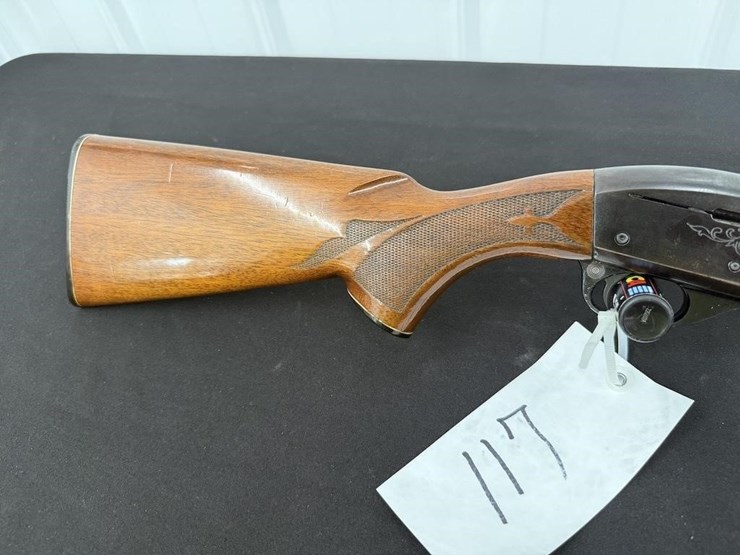 remington-1100-lw-28-gauge-shotgun-image-4