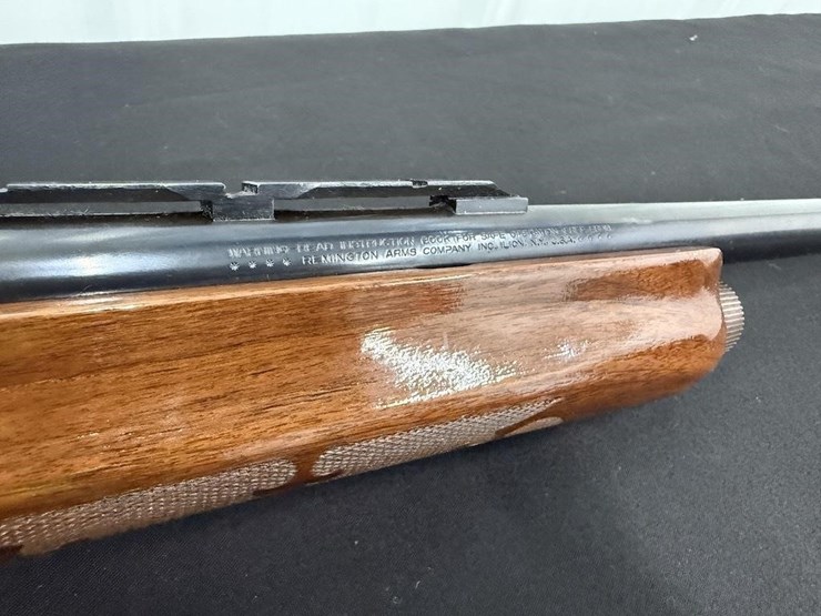 remington-1100-12-gauge-shotgun-image-3