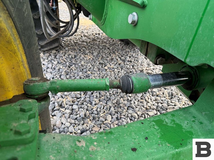 2011-john-deere-6115d-image-72