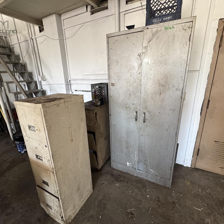 METAL STORAGE CABINETS & FILING CABINETS W/CONTENT METAL STORAGE CABINETS & FILING CABINETS W/CONTENT