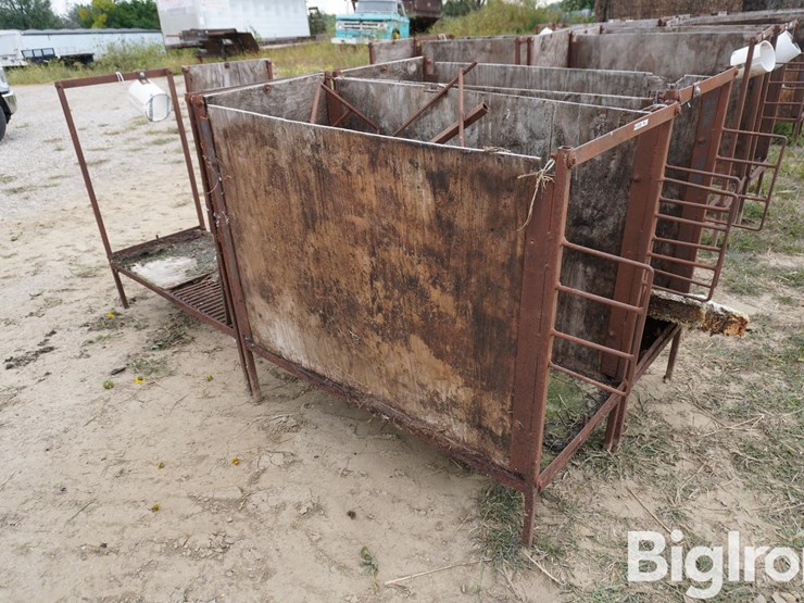 raised-calf-crates-image-3