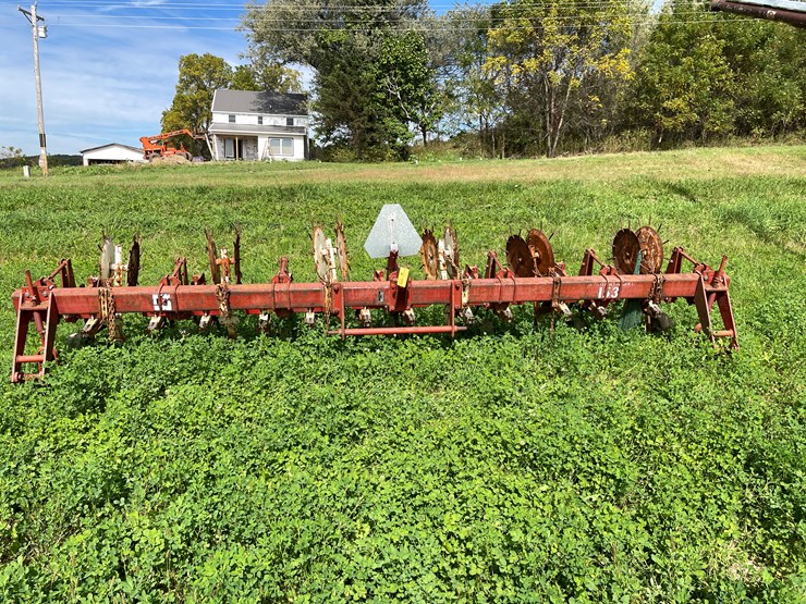 #4474-•-ih-153-cultavator-image-2