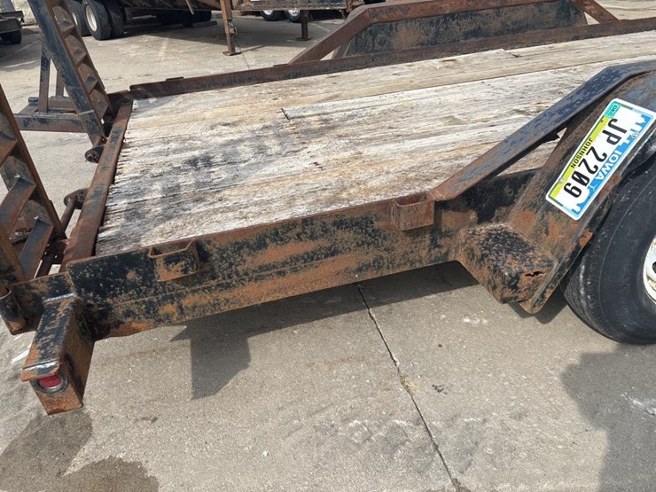 #5075-•-2004-b-&-b-18'-utility-trailer-image-16