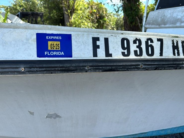 #116-•-1997-marine-fishing-boat-image-10