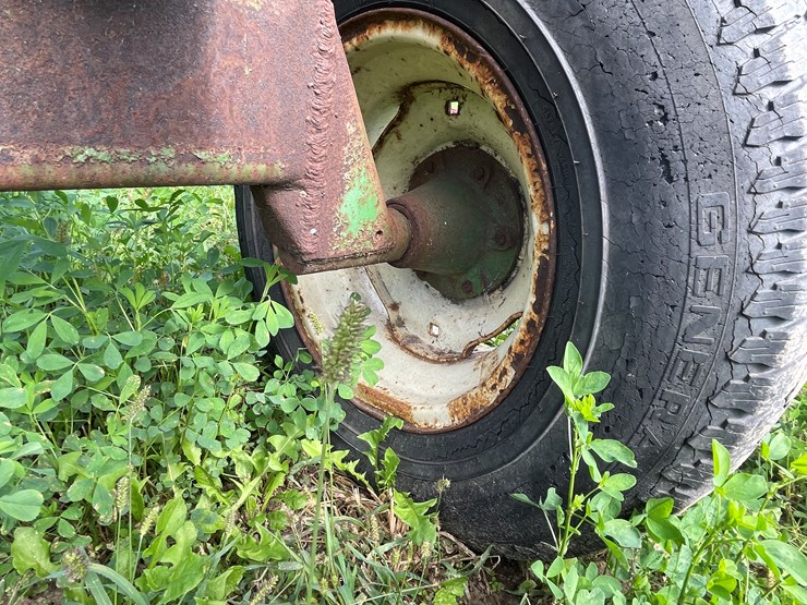 #4428-•-john-deere-running-gear-image-17