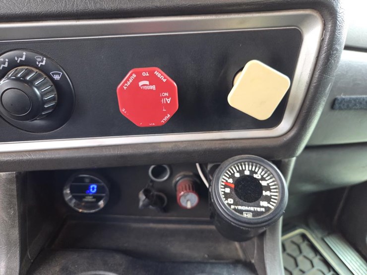 #1701-•-2013-kenworth-t800-log-truck-image-94
