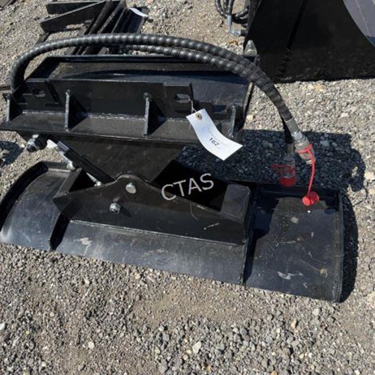 #162 • Mini Skid Steer Bulldozer