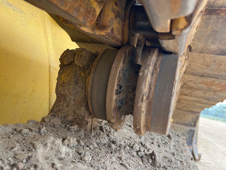 2017-komatsu-d39px-24-image-21