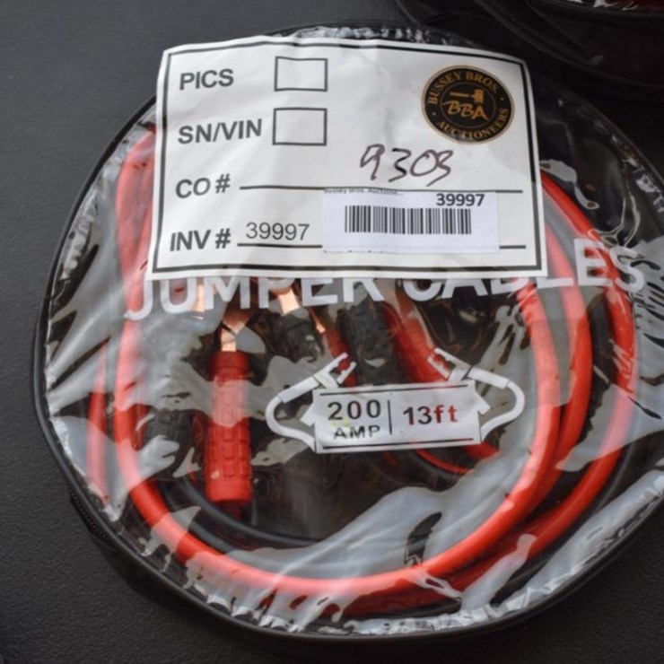 Future 200 AMP 13 ft Jumper Cables with Storage Case