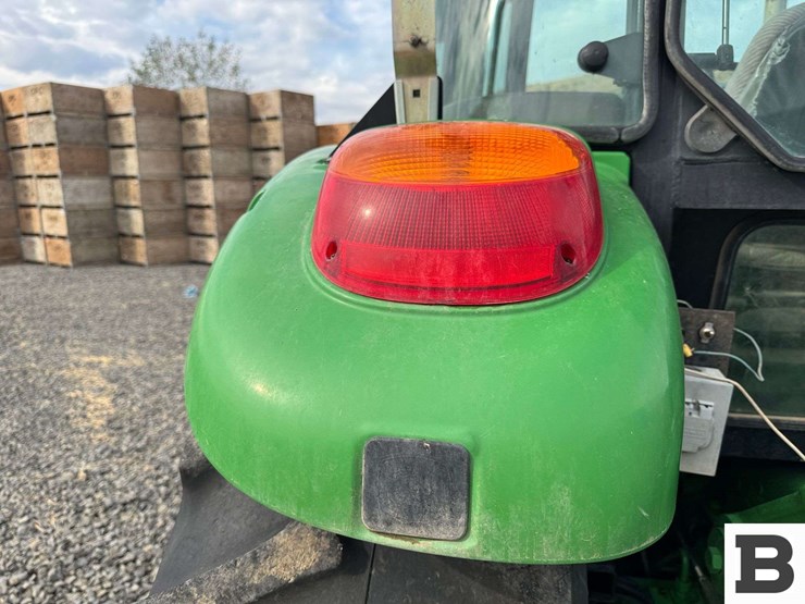 2011-john-deere-6115d-image-58