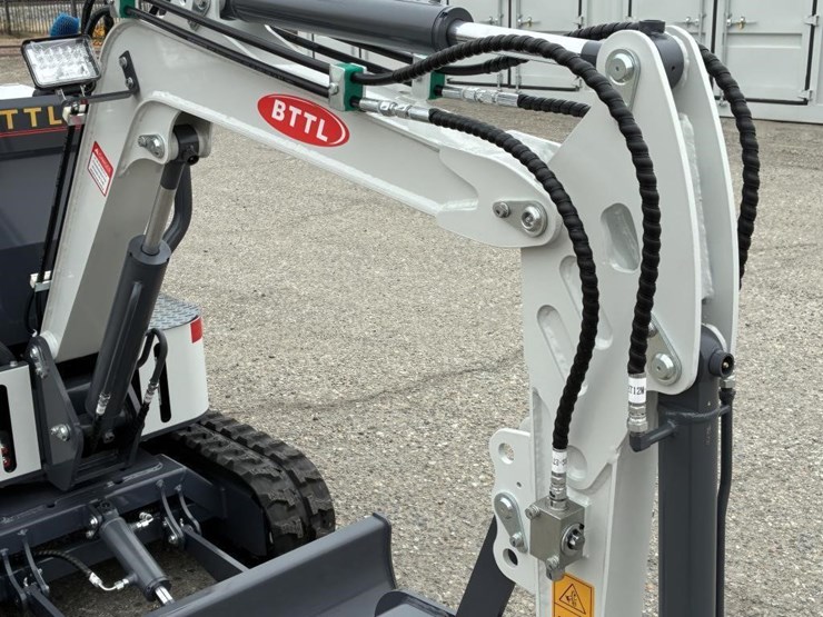 2025-bttl-et12m-6-hydraulic-excavator-image-10