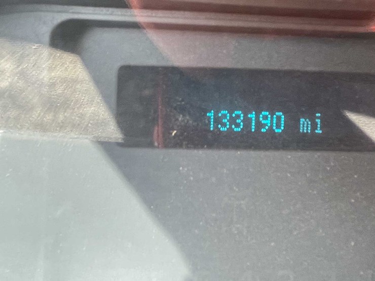 2011-ford-f250-xl-image-42