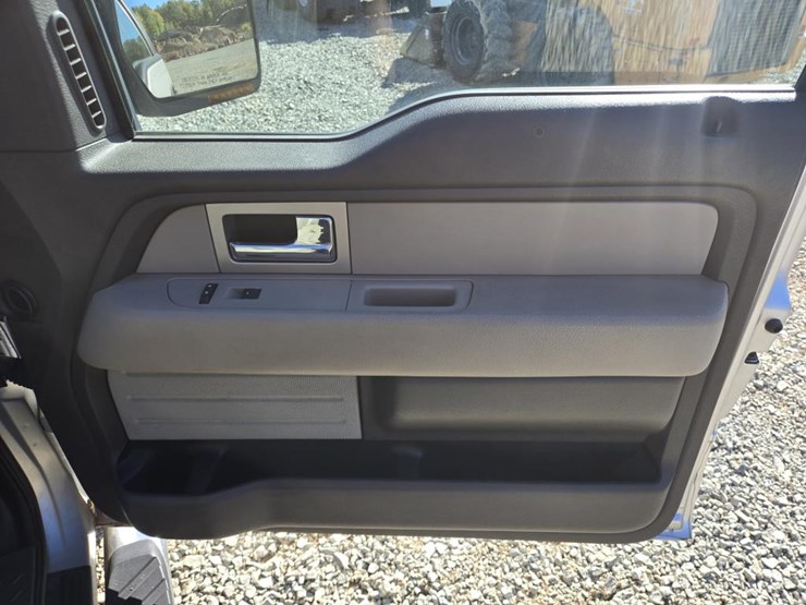 2010-ford-f150-image-34