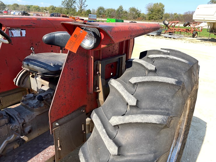 #1890-•-massy-ferguson-255-tractor-image-36