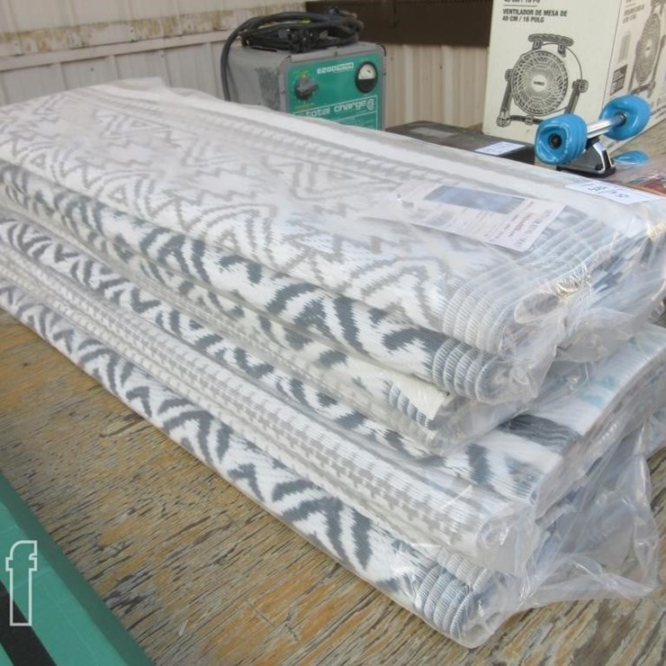 4-PACK 6' X 9' OUTDOOR RUG/MAT